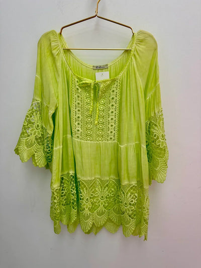 Emma - Stylish Shirt With Round Neck