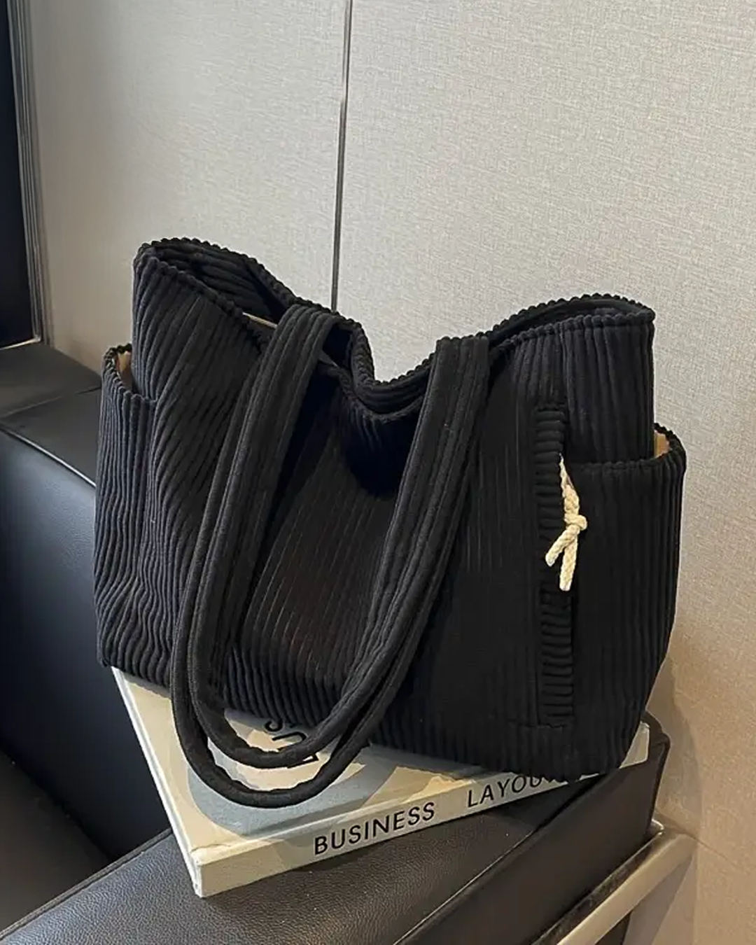 Amy – Ribbed Tote Bag with Drawstring Detail
