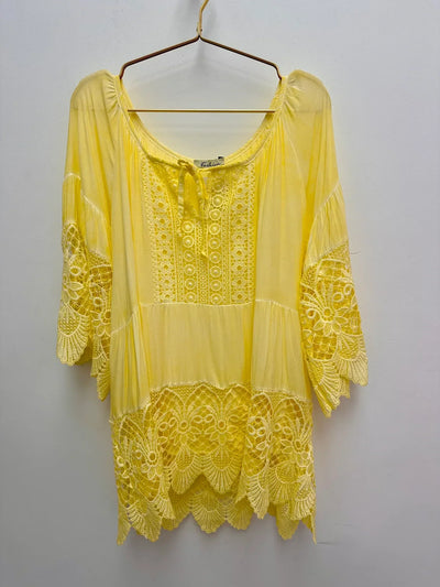 Emma - Stylish Shirt With Round Neck