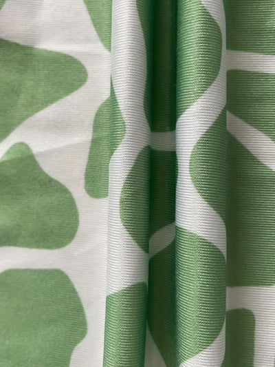 Elza | Plus size giraffe print dress