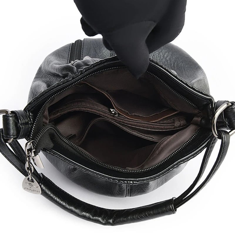 Eileen | Vintage leather shoulder bag