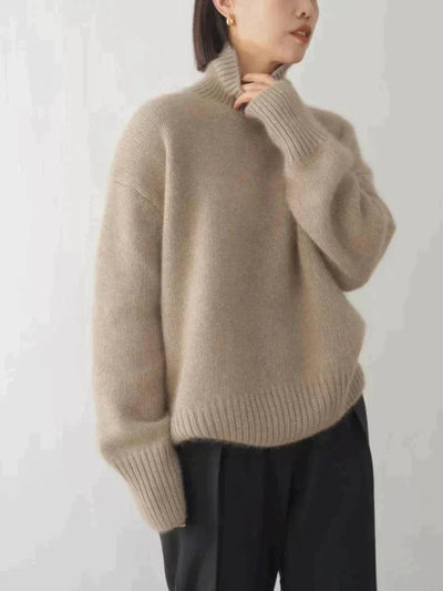 Amy |  Comfortable sweater