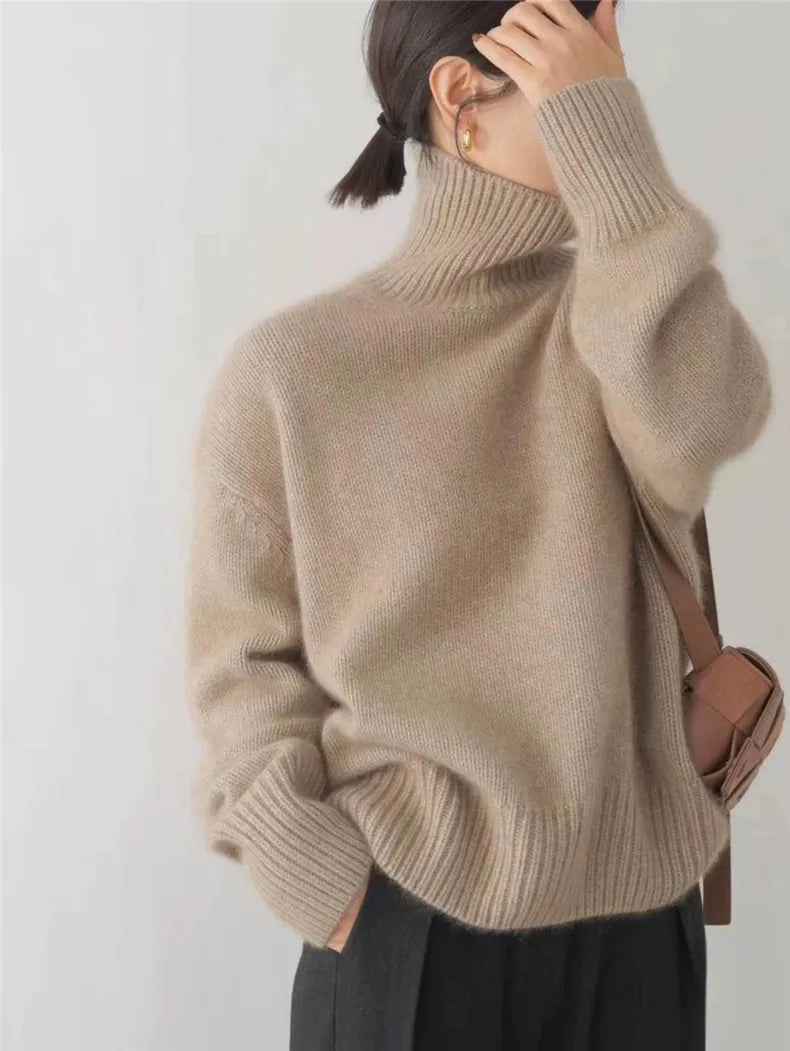Amy |  Comfortable sweater