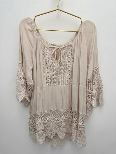 Emma - Stylish Shirt With Round Neck